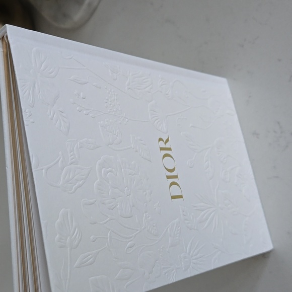 New never used DIOR journal notebook white floral Jadore design Dior book - Picture 3 of 5